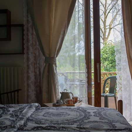 El Rincon Del Artista Bed & Breakfast Soiano Del Lago Exterior photo