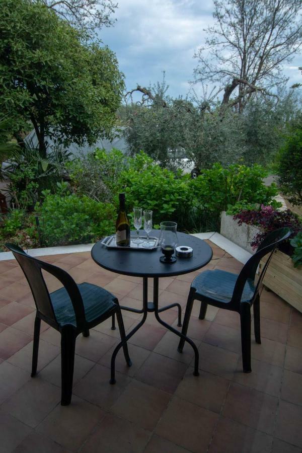 El Rincon Del Artista Bed & Breakfast Soiano Del Lago Exterior photo