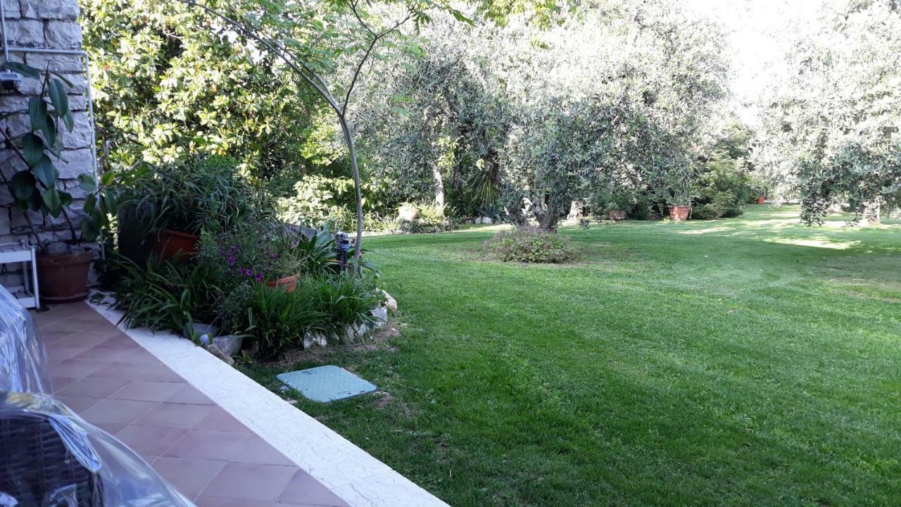 El Rincon Del Artista Bed & Breakfast Soiano Del Lago Exterior photo
